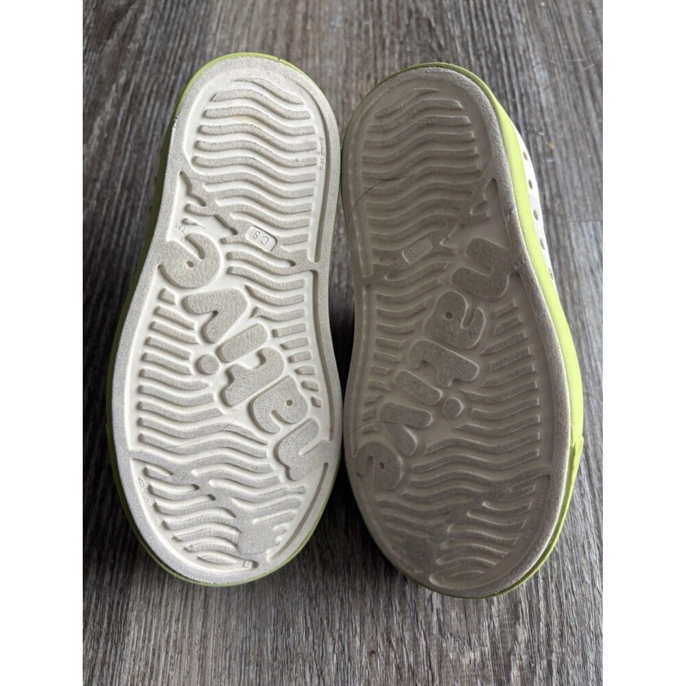 Native x Star Wars Jefferson Baby Yoda Grogu Slip On Shoes Cream Green Size C8 - Picture 6 of 6